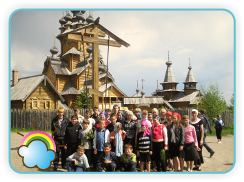 В Святогорской Лавре...