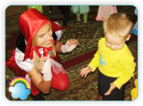 Сказочные герои в гостях у малышей