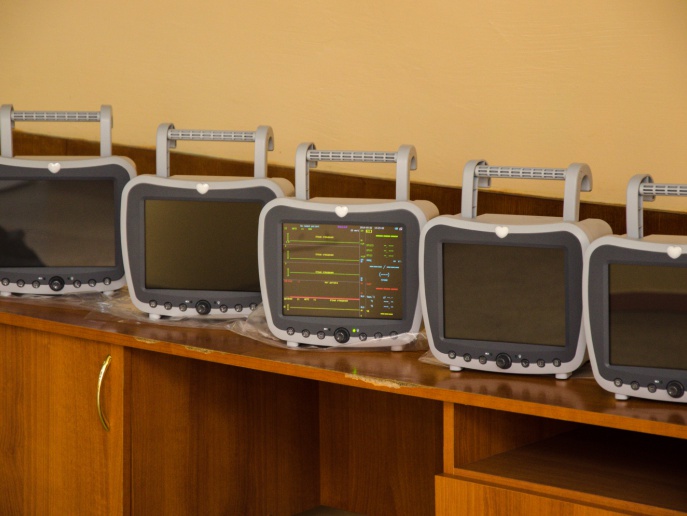 Продолжаем оснащать реанимацию мониторами пациента