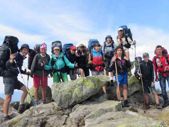 Поход в Карпаты с детками из приемных семей