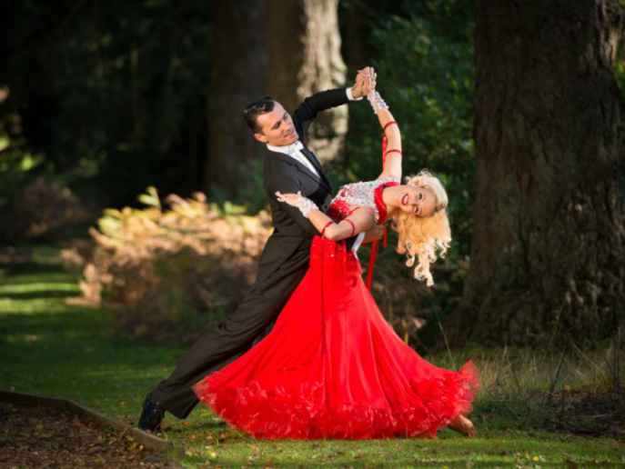 Приглашаем на «Весенний бал»