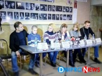 Арт-проект "Оскар и розовая дама" снова посетил Днепр